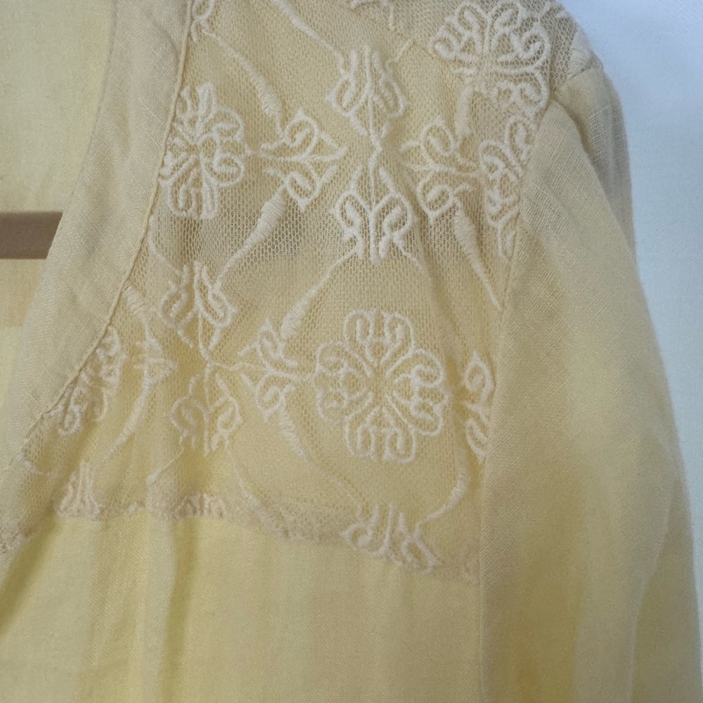 Chico's Tunic Top Yellow Linen Button Up Roll Tab Sleeve Size 2 (L, 12) - Picture 2 of 7